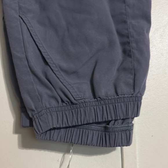 SCRUBS - Picture 2 of 6